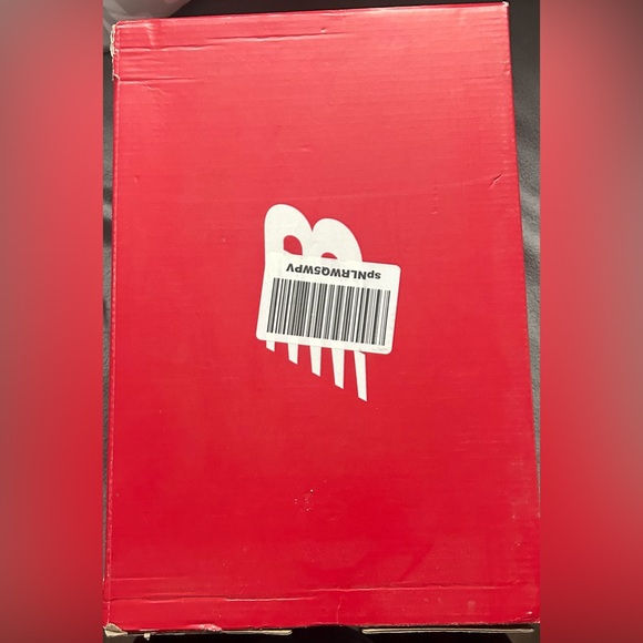 New Balance Women's Fuse V2 Metal Softball Shoe - Picture 3 of 5